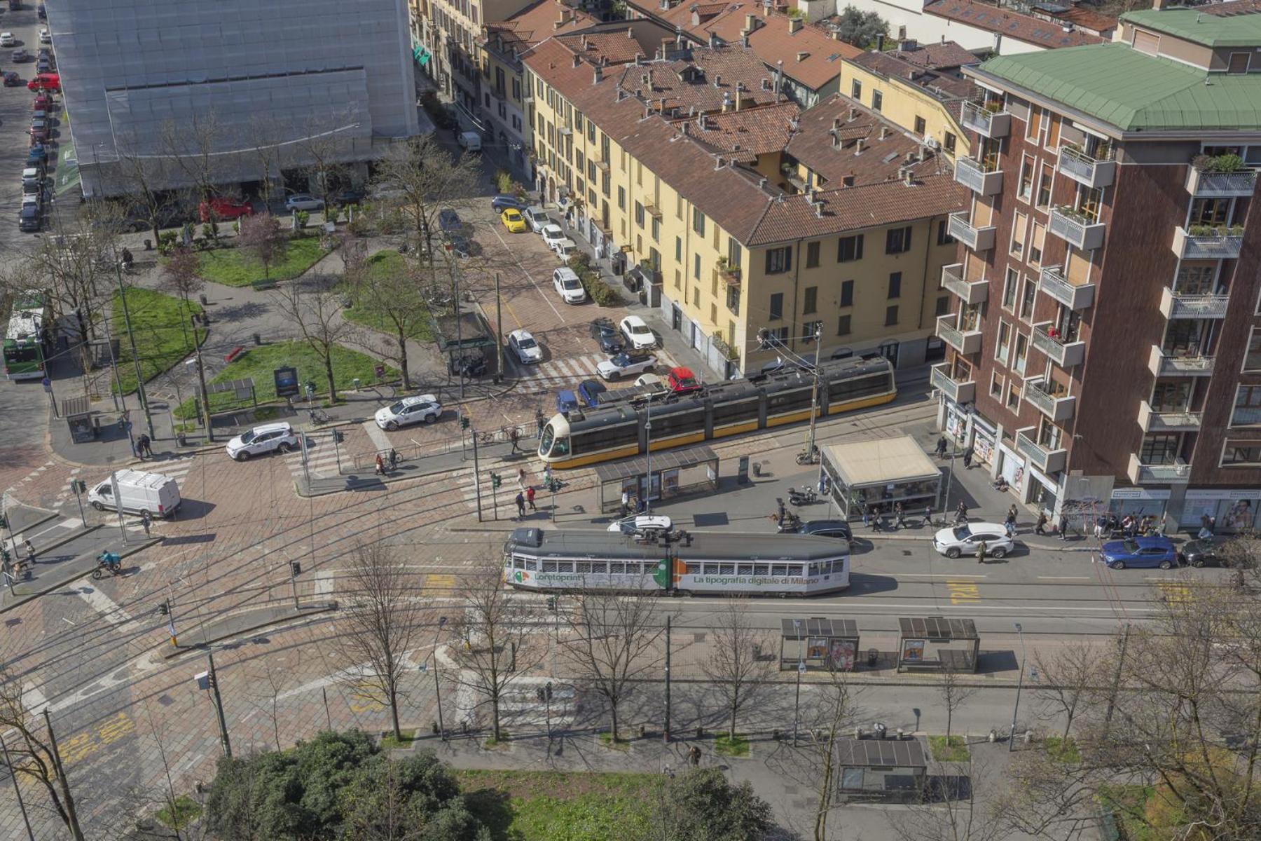 Skyline View Biancamano 1 Bdr With Balcony By Rentopolis Milan Extérieur photo