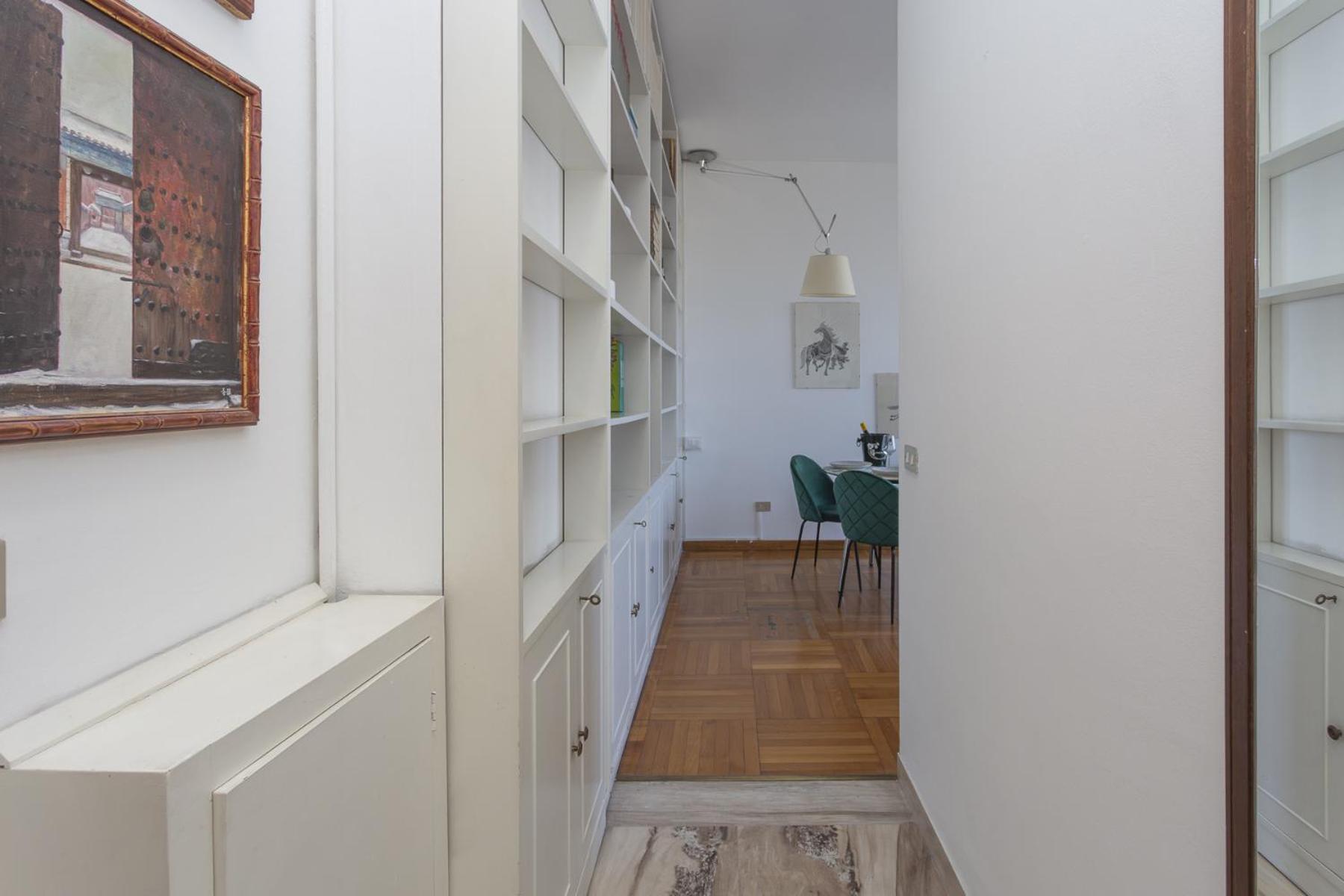 Skyline View Biancamano 1 Bdr With Balcony By Rentopolis Milan Extérieur photo